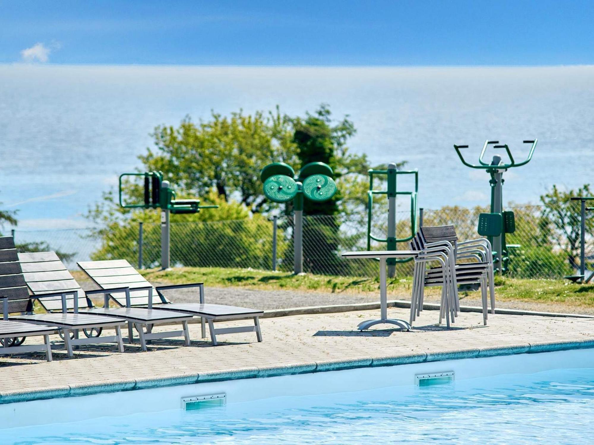 5 Person Holiday Home On A Holiday Park In Gudhjem Eksteriør bilde